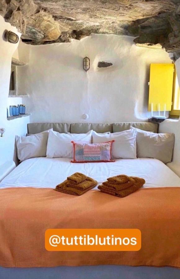 Tutti Blu Tinos Living Space Hotel Mesi  Exterior photo